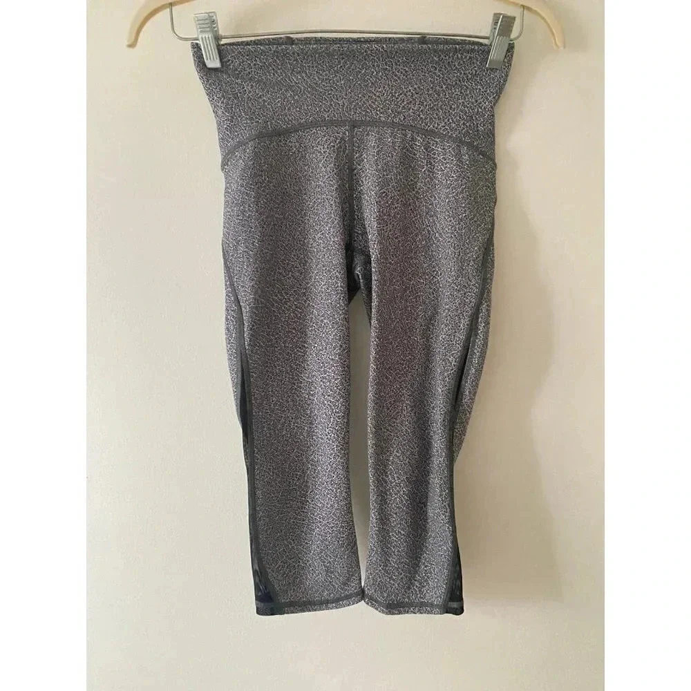 Lululemon Leggings Women’s 6 Train Times Crop